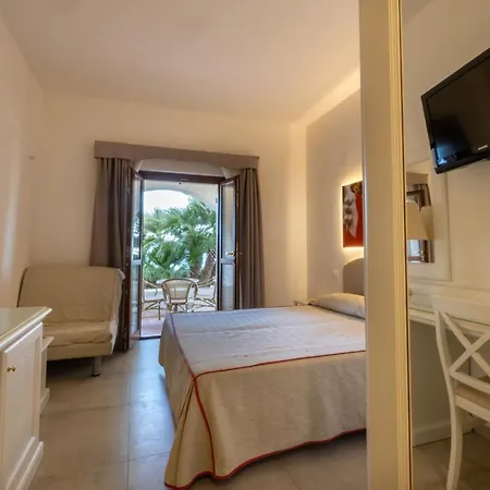 Отель Punta Negra 4*