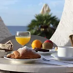 Punta Negra Hotel