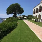 Punta Negra Hotel 4*