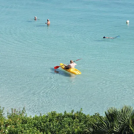 Punta Negra 4*