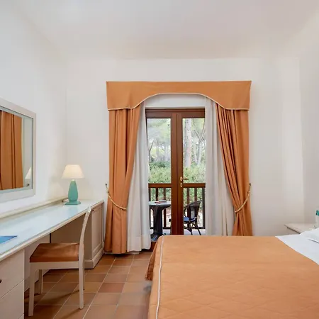 Punta Negra Hotel 4*