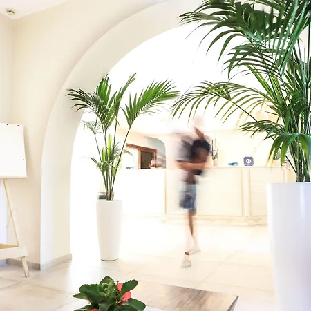 Punta Negra Hotel 4*