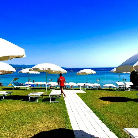 Punta Negra 4*