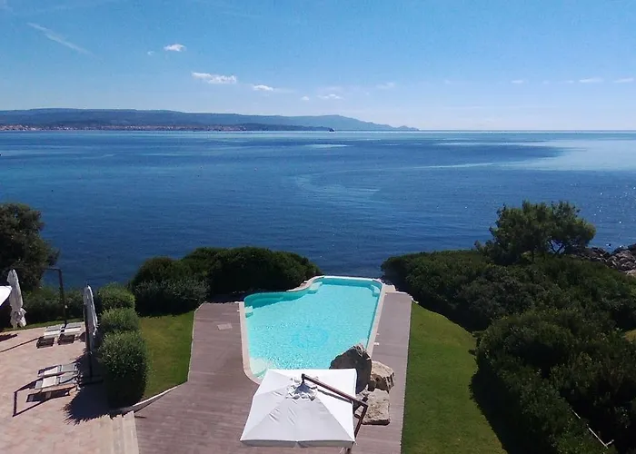 普塔内格拉酒店 4*